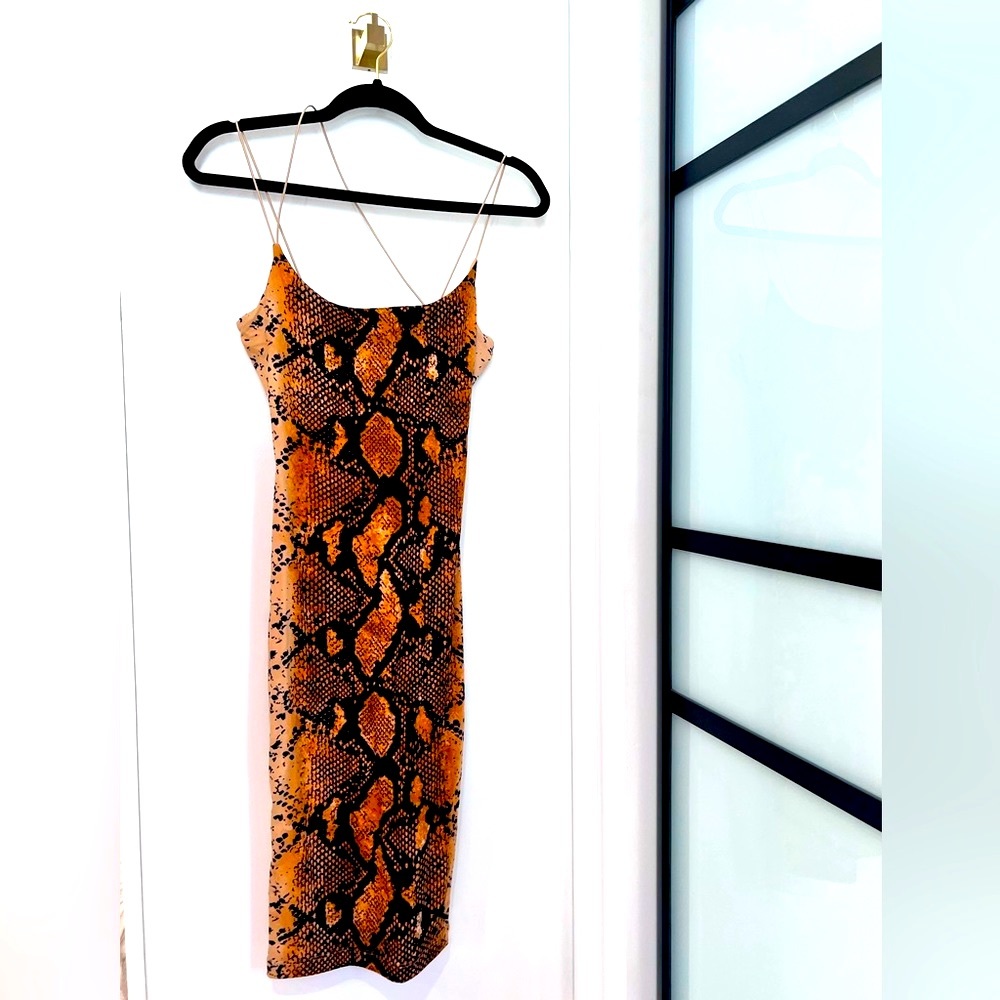 Must have a leopard print dress!